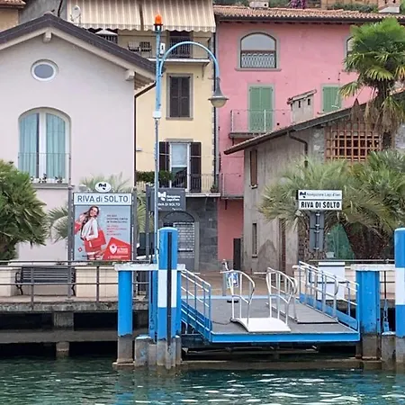 Ferienhaus Mirella: Casa Vista Con Piscina Riva di Solto