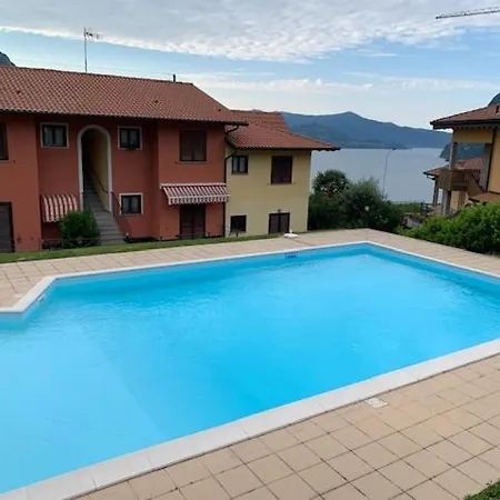 Mirella: Casa Vista Con Piscina Casa vacanze