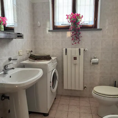 Mirella: Casa Vista Con Piscina *